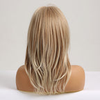 Perruques Synthétiques Blondes À Couches Courtes Avec Une Frange De Rideau - rachelhair
