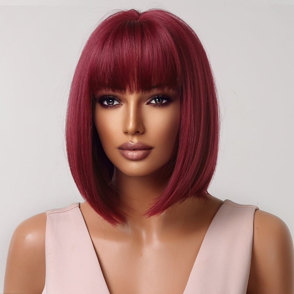 Perruques Bob Courtes Bordeaux Avec Une Frange Complète - rachelhair
